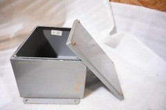 HOFFMAN ENCLOSURES WALL MOUNT 10″ X 8″ X 6″ ENCLOSURE