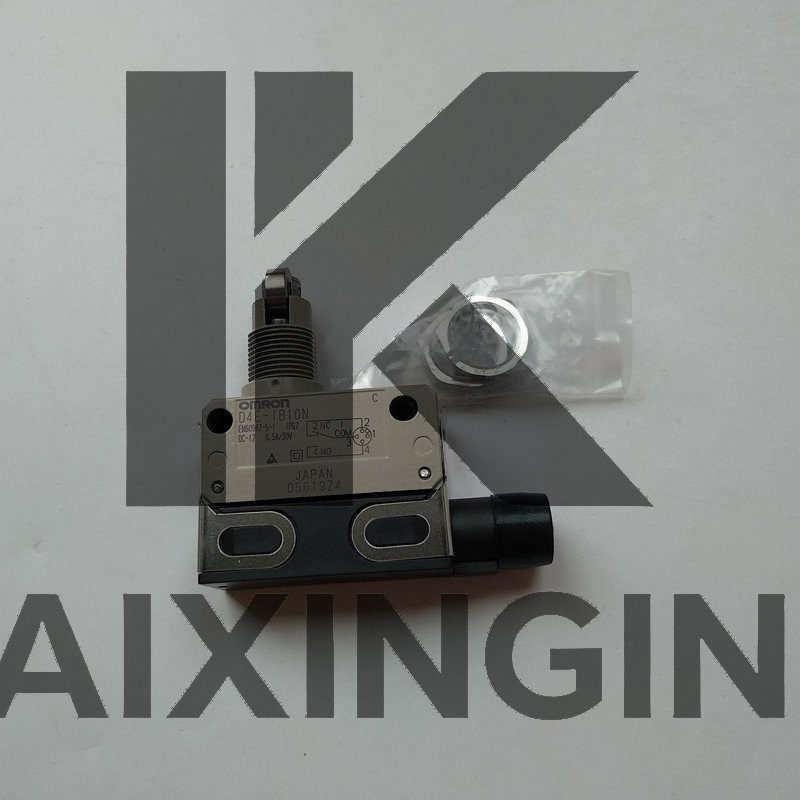 1PCS New Omron D4E-1B10N Limit Switch D4E1B10N