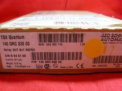 140DRC83000 BRAND NEW Modicon Relay OUT 140-DRC-830-00