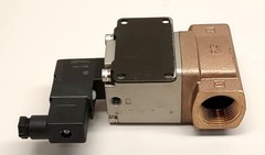 SMC VNB412B Solenoid Process Valve Ports 1-2/ 1/8″ NPT Ports A-B/1″ NPT DC21-26V