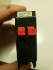 (1) General Switch GH2020H type GB 2 single Pole 20 Amp Circuit breaker Twin