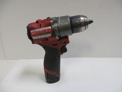 Milwaukee 3404-20 1/2″ M12 Hammer Fuel Brushless Drill Driver work great