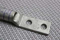 Burndy YAV28L2NT38-FX 4/0 Purple Die 15 Two Hole Compression Lug