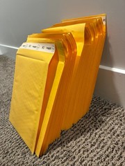 Kraft Bubble Padded Envelopes 6″ x 9″ – 35 count