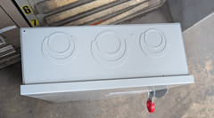 🤪 EATON 200 AMP NON FUSED SAFETY SWITCH 600 VAC 3Ø 150 HP DH364UGK