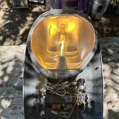 ITT Model 25-200w/250w High Pressure Sodium HPS Light Fixture. No Bulb Or Photo