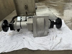 ASI Drives 9933 24V DC Gear Motor 36:1 Gearbox w/ Brake 102 RPM New Open Box