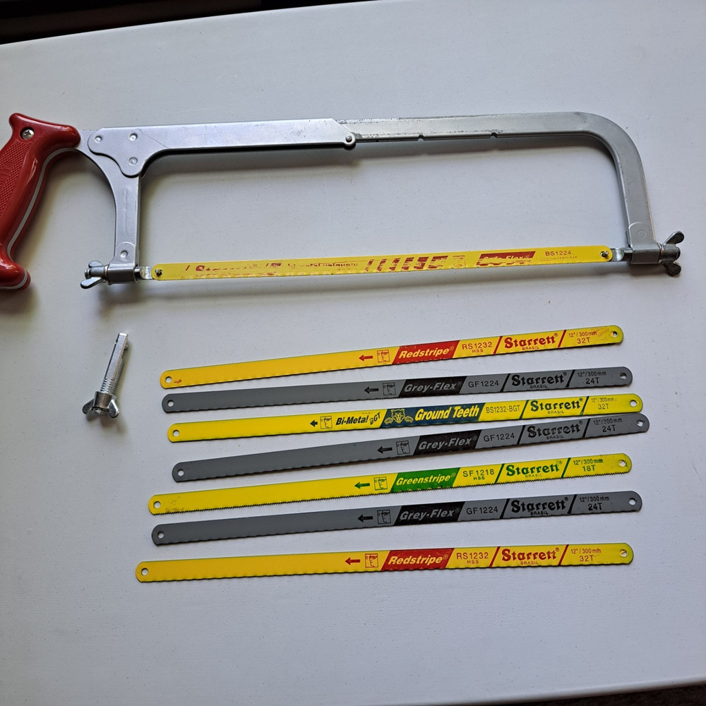 Starrett #151 8″, 10″ & 12″ Open Grip Adjustable Hacksaw Frame With 7 New Blades