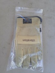 New DECADE Work Glove 49402 Left Hand Medium Premium Style Full-Finger Padded