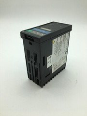 RKC REX-F400 F400FJ08-M*NP-NNN-NN Temperature Controller 100-240VAC 8VA/11VA