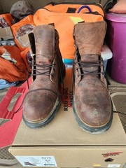 Red Wing Shoes 4215 Men’s Leather Lace-Up Work Boots 9.5 D Electrical Hazard
