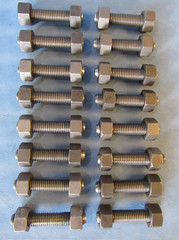 Stainless Stud Bolts 5/8 in x 3.25 in Full Thread ASTM A193 B6 w/ Nuts Lot 16