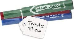 Avery 6732 White Pre-Strung Merchandise Tags 1 3/4 x 1 3/32 in, 1/4 in Hole