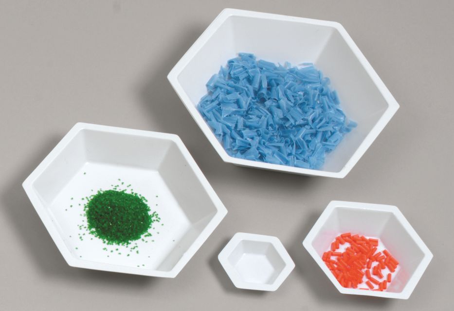 Hexagonal Weigh Boats, extra large, 5″ (127mm) top x 3.5″ base, whte pack of 100