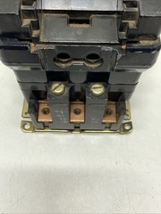 New Square D NEMA Size 3 magnetic contactor, model 8502SEO2S, Series A