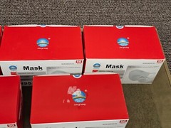 250 KN95 Face Mask Respirator Breathing Filter Non-Medical Disposable GB2626