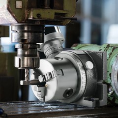 VEVOR Rotary Table for Milling Machines 4” Horizontal Vertical with 3-Jaw Chuck