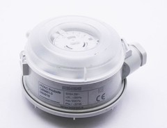Siemens QBM81-3 Max 5000Pa Diff. Pressure Switch -used-