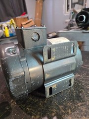M3461 Baldor Reliance 1/2HP 1725RPM 230/460V 48 TEFC 3Ph 2/1A 1/2″D NEW $239