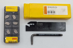 Sandvik CoroCut Set QD-NN1H36-21A Parting Blade +10 QD-NH-0400 H13A Inserts +Key