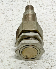 Lot of 4 IFM Electronics IGC224 Proximity Switch Inductive Sensor 10-30VDC 243G