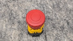 IDEC XW 22mm Estop XW1E-BV402MFR Emergency Stop Push Button 🔥New🔥