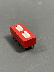 7x 2-Position DIP Switch PCB Through Hole Red