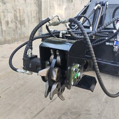 Stump Grinder skid steer attachment for TYPHON STOMP skidsteer