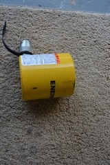 Enerpac RCS302 Ton Single-Acting Low-Height Hydraulic Cylinder NEW