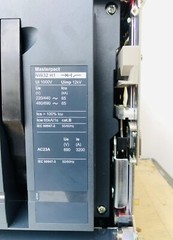 Schneider Electric NW32H1 Masterpact ACB Air Circuit Breaker 3200A 3P 6.0 A