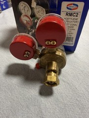 Uniweld RMC2 Acetylene Regulator Inlet CGA200 Outlet A LH 2-15 PSI