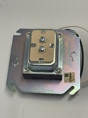 Resideo AT72D1006 Plate Mounted 120 Vac Transformer with 9 in. Lead Wires