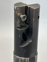 STS 1″ TMX0100.118.2.21 Indexable Two Flute Thread Mill 1″ Shank 4-1/4″ OAL