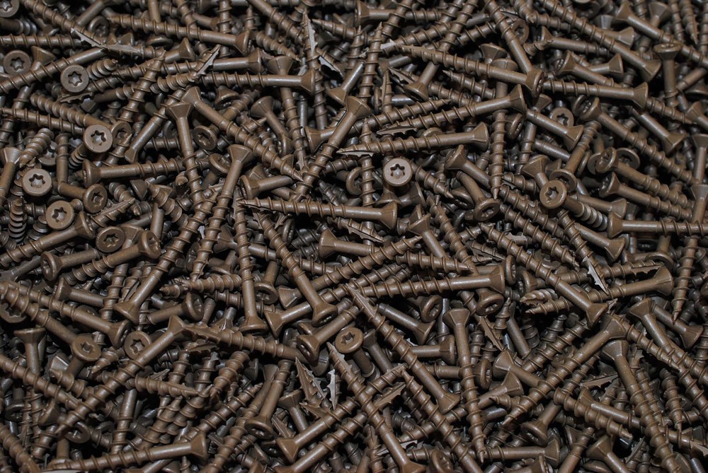 (700) Torx T20 Star Flat Head 8 x 1-5/8 Deck Screw ACQ Lumber Wood Type 17