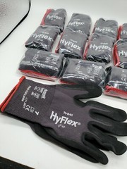 Ansell HyFlex 11-841 Foam Nitrile Grip Work Gloves – Size 7 – Lot 12 pairs. NEW