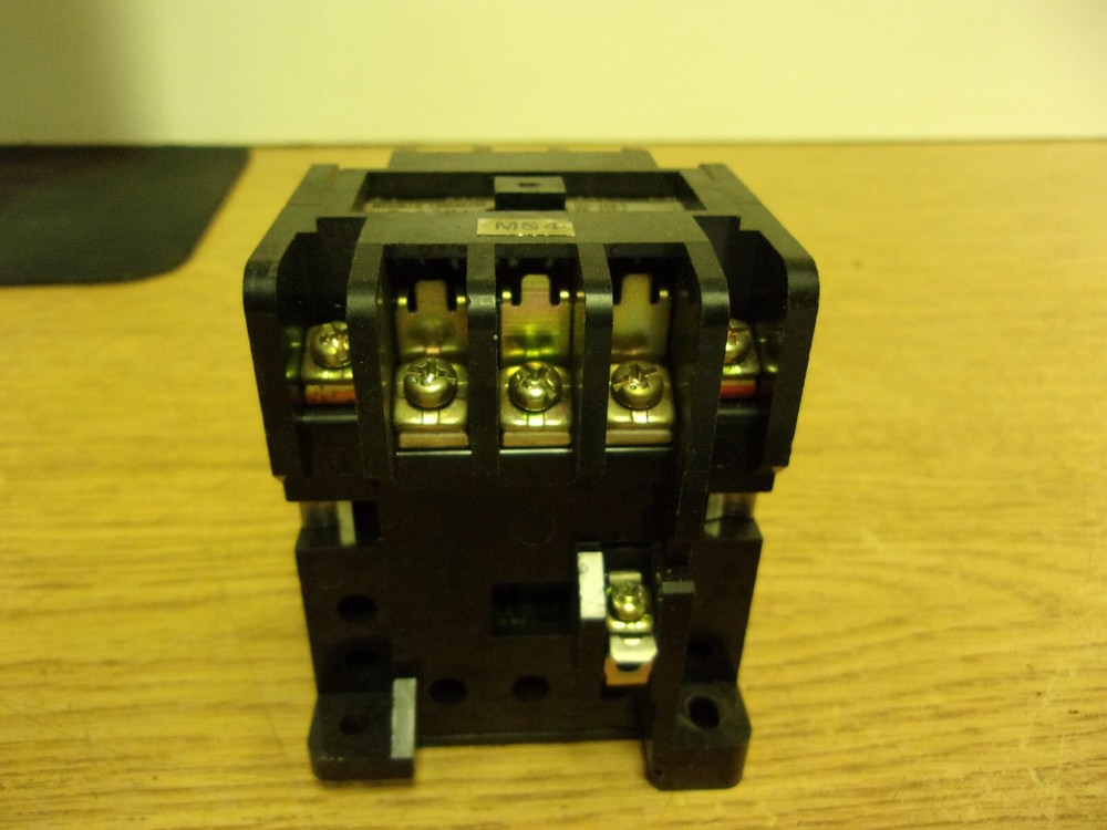 Furnas Cat. No. 42BF35 J W/ Furnas Aux. contact Cat. # 49A CRO Series D