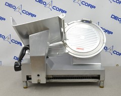 Avantco SL512 12″ Semi-Automatic Gravity Feed Meat Slicer 1/2 hp
