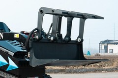 Mini Skid Steer Heavy Duty Grapple Bucket Solid Bottom– Fits TYPHON STOMP X1300