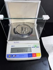 Mettler Toledo B303-S Balance 310 g x 0.001 g Monobloc Technology