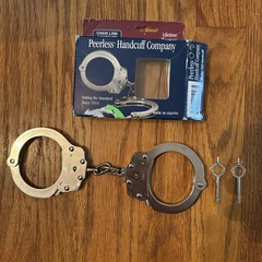 1 set – Peerless Model 700C Standard Nickel Handcuff (PEE4710) Cuffs NEW in Box