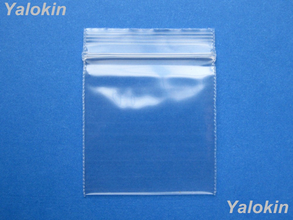 100 Clear Recloseable Bags Size – 2.5″ x 3″ (63mm x 76mm) 2 Mil Thickness