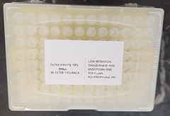 Filtered Pipette Tips 300ul/Box of 960 tips/Exp: 06/16/2028