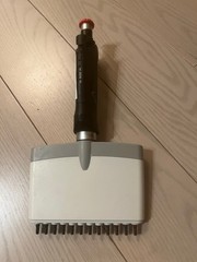 ErgoOne Multichannel Pipette 12-channel – 1- 10 μL – Universal tips pipet enj