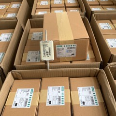 3PCS/Box New Siemens 3NE3224 3NE 3224 160A 1000V Expedited Shipping