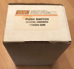 SDC 432G0U Push Switch (Green Button, Finish: 630)