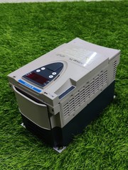 SCHNEIDER ELECTRIC ( ATV71 ) ALTIVAR 71 ATV71HU15N4Z 1.5 KW 2 HP AC DRIVE