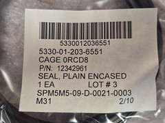‘1 PIECE’ – PN# 12342961 – HUMMER – SEAL, GEARED HUB – NSN: 5330-01-203-6551