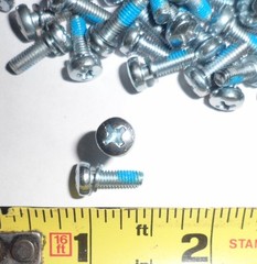 50 ea M4-0.7 x 12 mm Assembled Phillips Pan Screws w/washer – Zinc w/Drylock