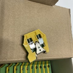DINnectors DN-MG10 Mini-ground Terminal Block Box Of 20. W-031