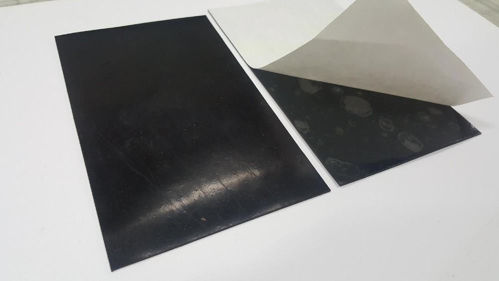 Neoprene Rubber Solid Sheet w/ Peel-Back Adhesive 1/16″ Thk x 6″ x 12″ Pad